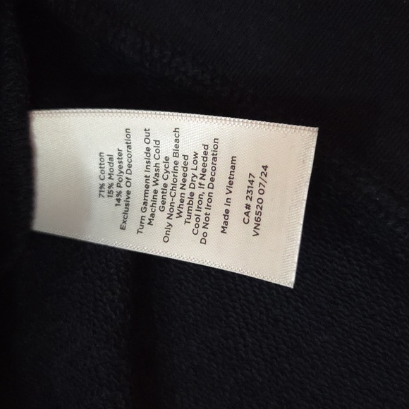 Talbots Heart Sweatshirt - Picture 7 of 7